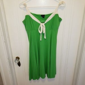MODA INTERNATIONAL Sundress (Green + White)